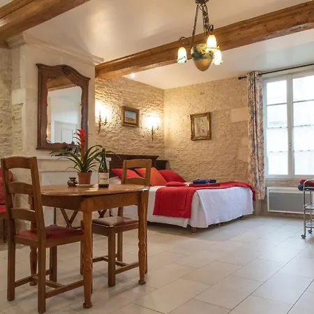 Le Clos Des Courtines - Meuvaines Room photo