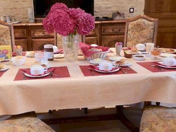 Le Clos Des Courtines - Meuvaines Apartment