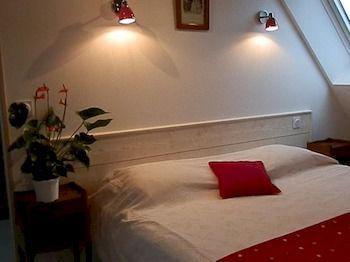Le Clos Des Courtines - Apartment Meuvaines